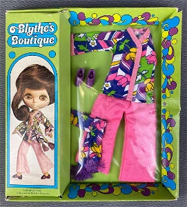 Kenner Lounging Lovely